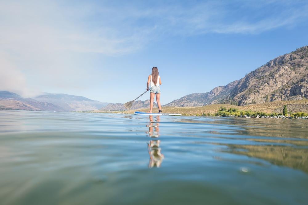 Watermark Beach Resort Osoyoos Exteriör bild