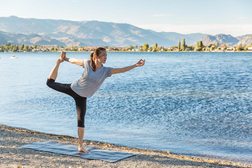 Watermark Beach Resort Osoyoos Exteriör bild