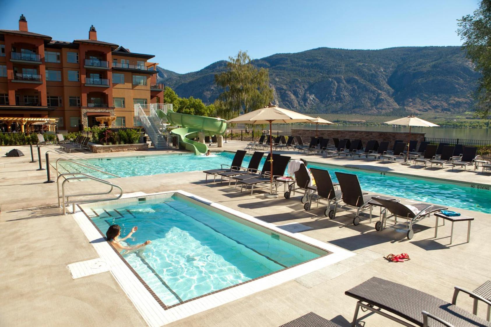 Watermark Beach Resort Osoyoos Exteriör bild